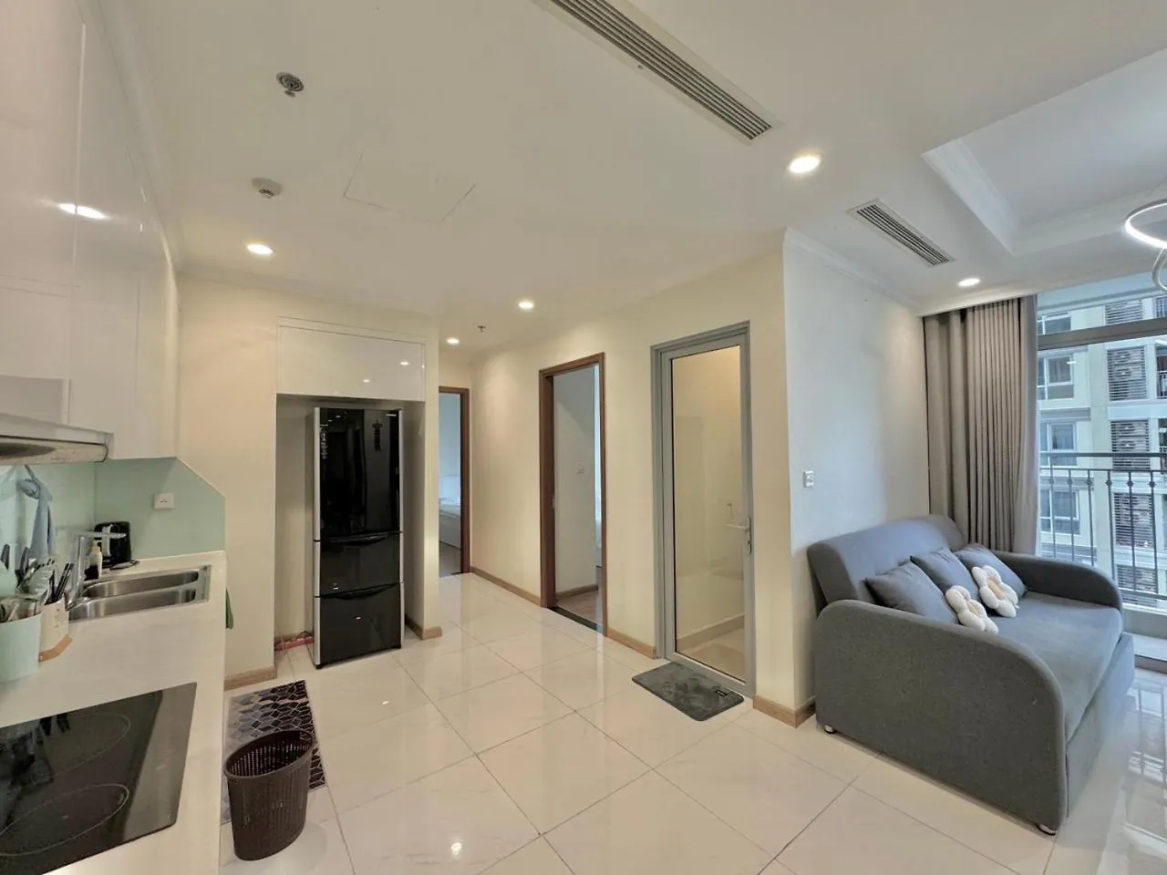 Apartment 2Beds 2Baths Modern Design Vinhomes Central Park Ho Chi Minh City